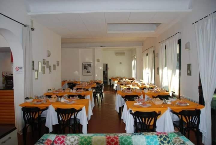 Hotel Annarita Rimini Esterno foto